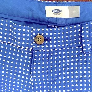 Shorts • Old Navy Shorts Blue & White dots